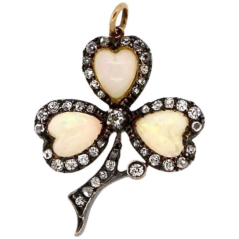 Antique Late Victorian Silver Topped Gold Opal Clover Pendant