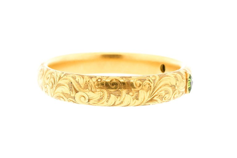 Art Nouveau Engraved 14 Karat Gold Peridot Hollow Form Bangle Bracelet