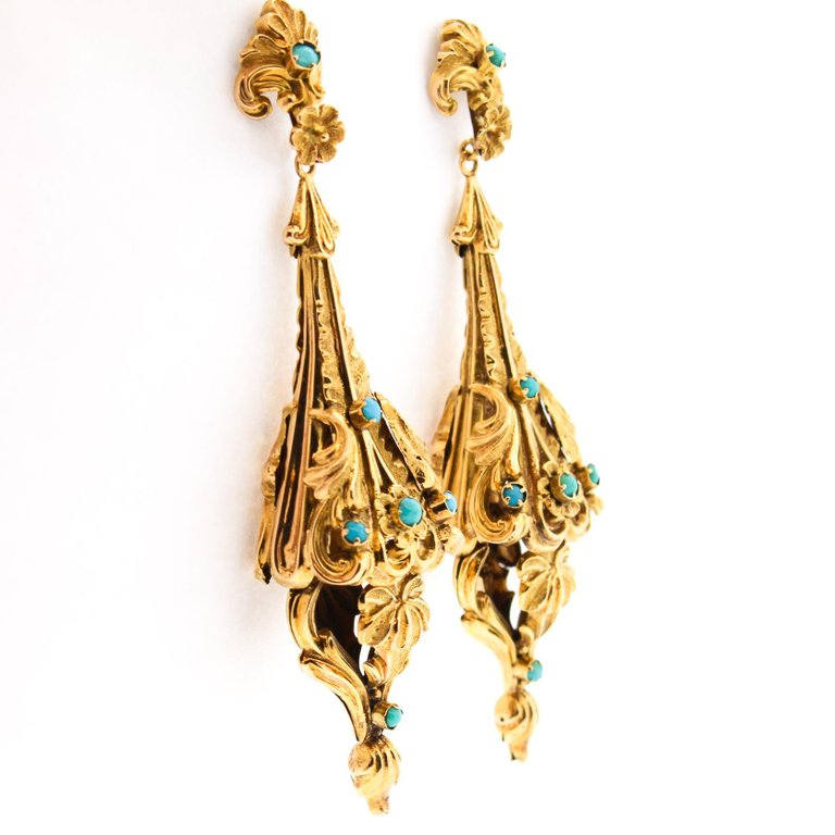 Victorian American Turquoise 14 Karat Gold Repoussé Pendant Earrings
