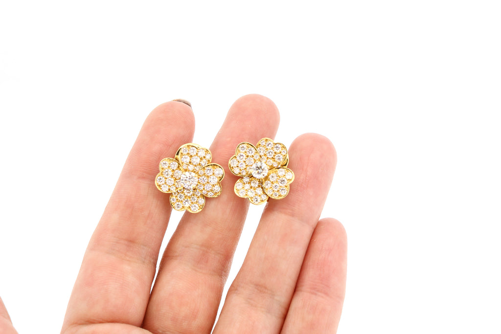 Van Cleef & Arpels Yellow Gold Diamond Cosmos Flower Earrings